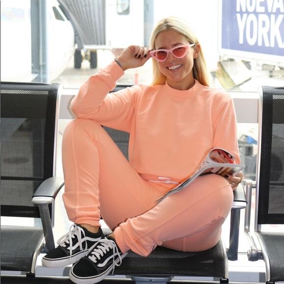 COTTON CITIZEN Milan Cropped Long Sleeve Sweatshirt Womens XS Melon Orange Mock - Picture 1 of 16